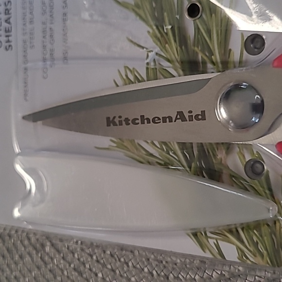 🌺KitchenAid Utility Shears - Picture 2 of 5